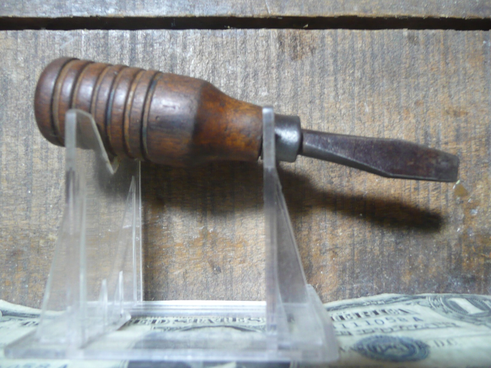 Vintage Decorative Stubby Standard Screwdriver 1  1/2"