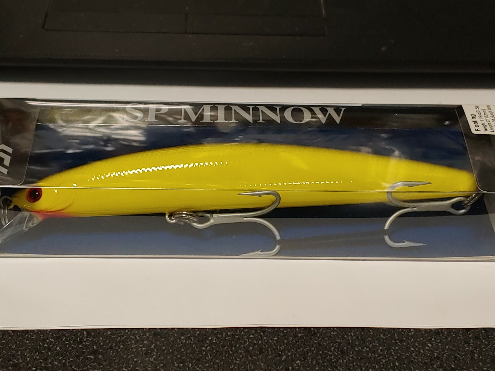 1 Daiwa SP Minnow BLACK YELLOW DSPM15F31 1 1/9oz. Floating  FREE SHIP