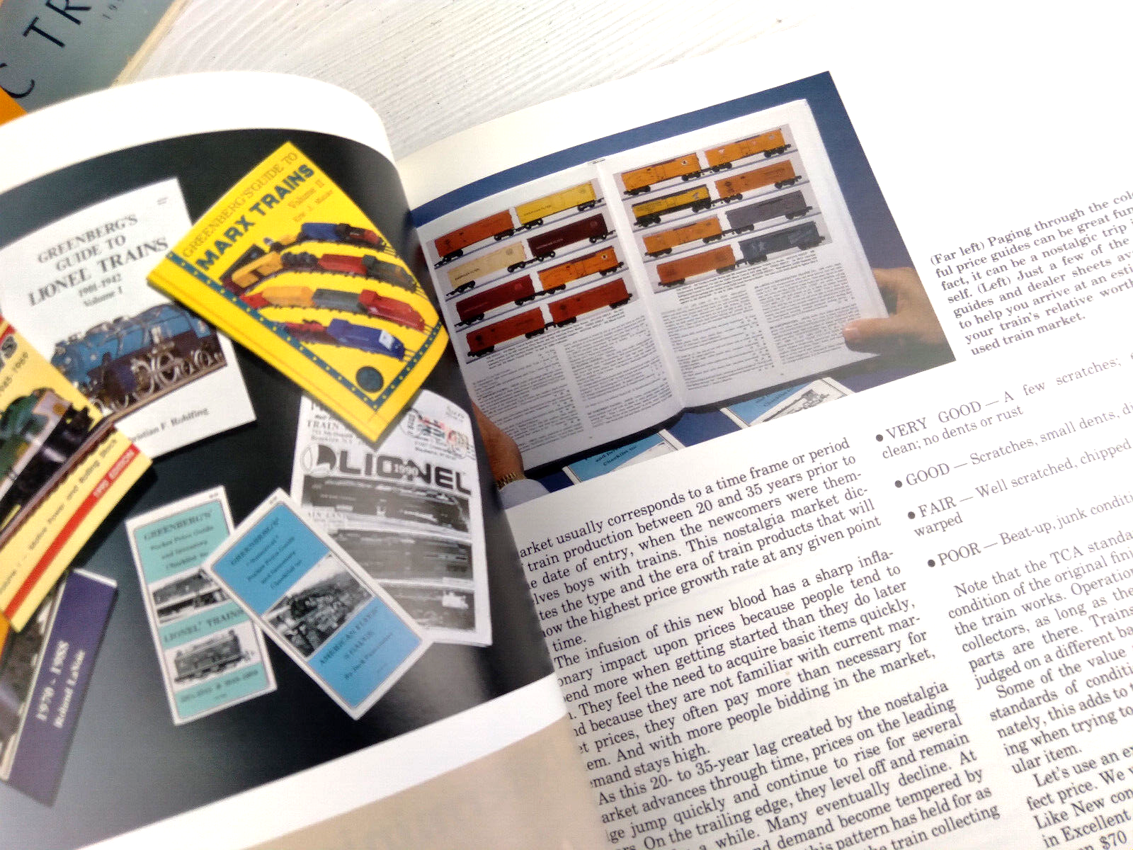 VINTAGE BEGINNERS GUIDE TO "TOY TRAIN COLLECTING AND OPERATING" BOOK