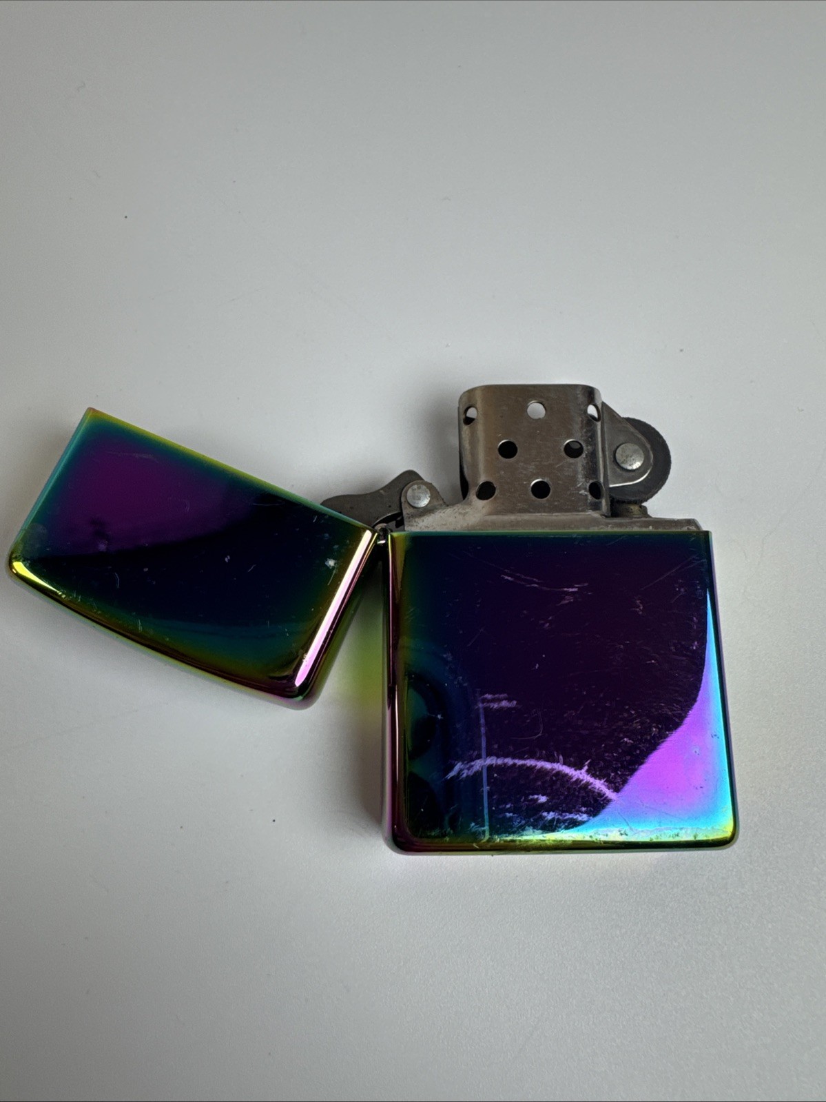 2004 Zippo Lighter Classic Multicolor Rainbow Chrome E Zippo 04
