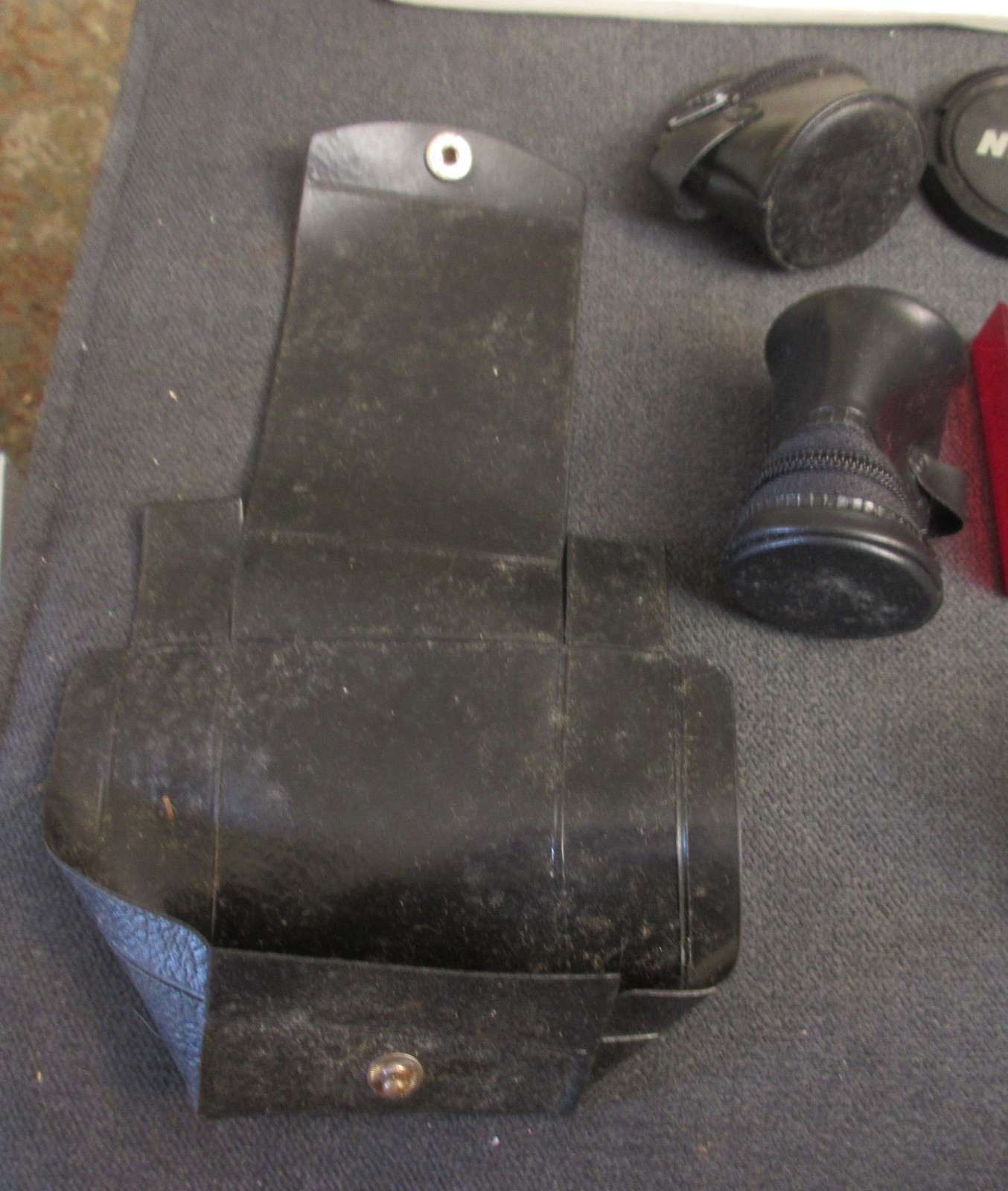 Assorted Camera Items - LOOK CLOSELY AT PICTURES !!!