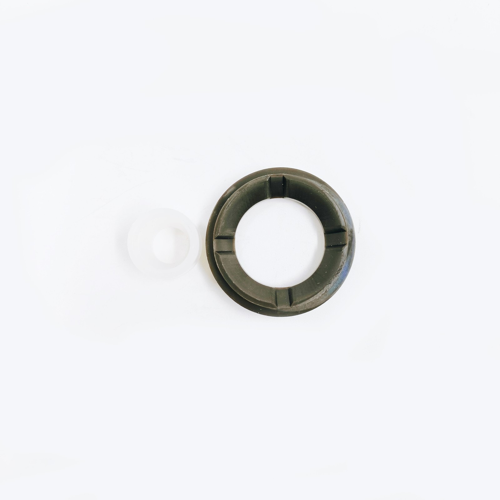 Shifter bushing rebuild kit Fit For Toyota Tacoma Tundra FJ Cruiser 6 speed only