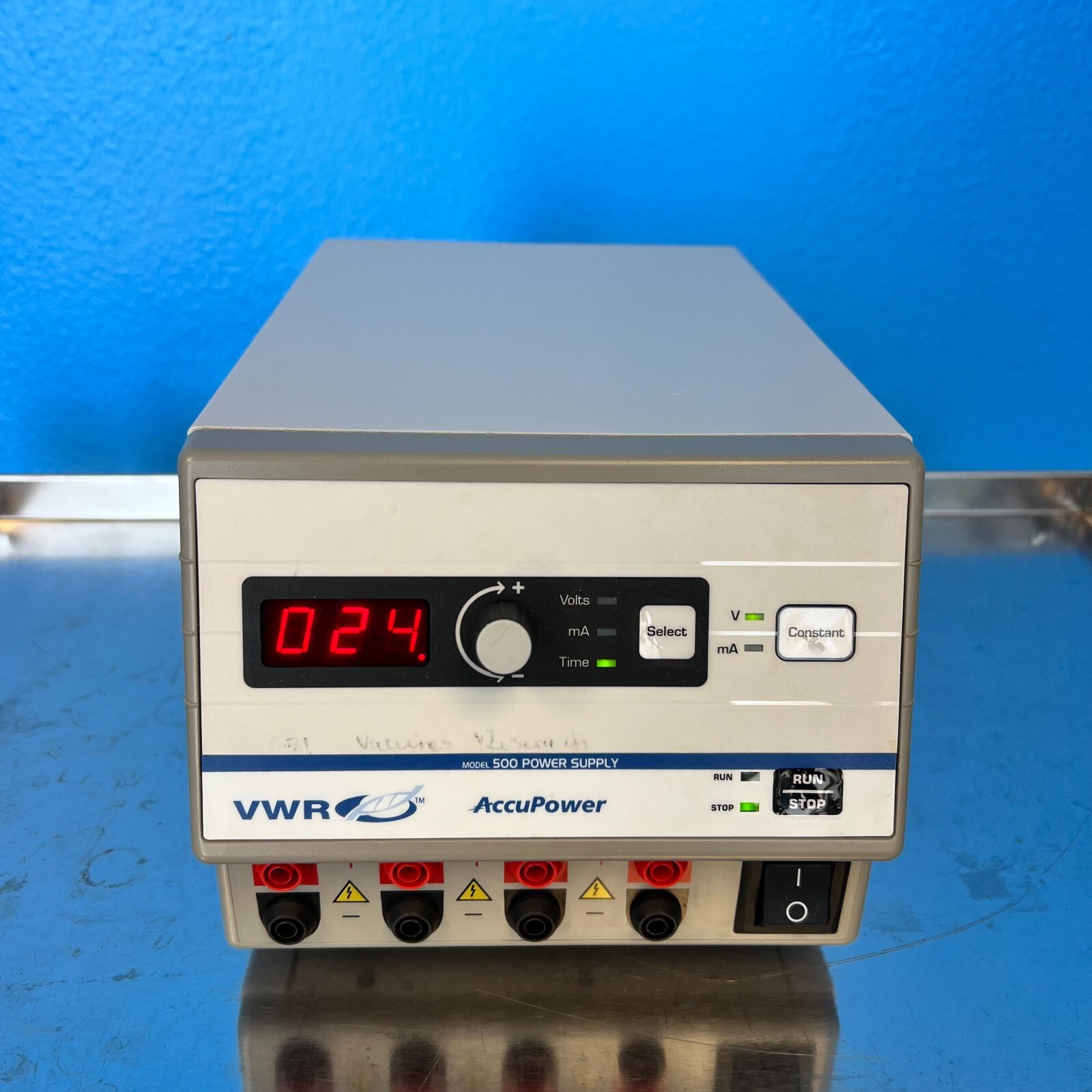 VWR AccuPower 500 Electrophoresis Power Supply for DNA, RNA, Western Blotting