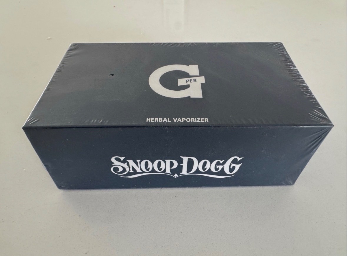 RARE Collectable Grenco Science Snoop Dogg Pen Kit, SEALED BOX NEVER OPENED!