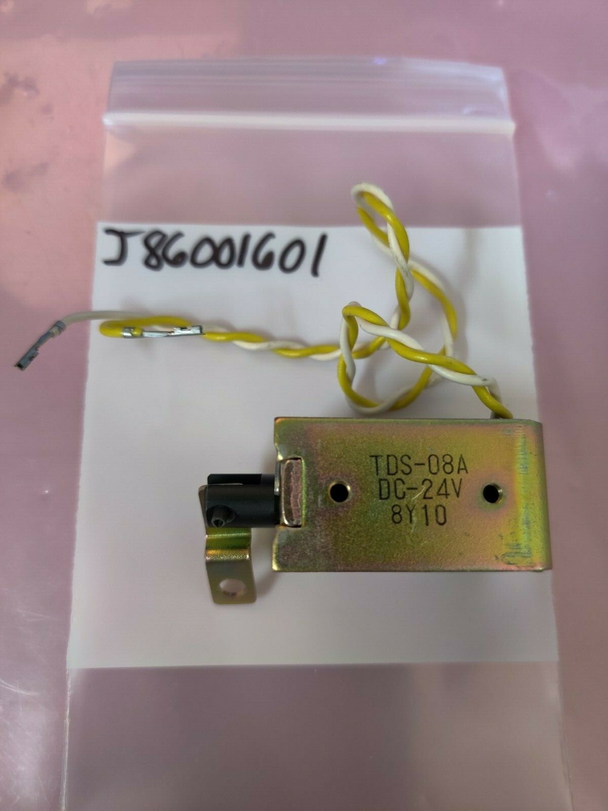 Universal Instruments Solenoid J86001601