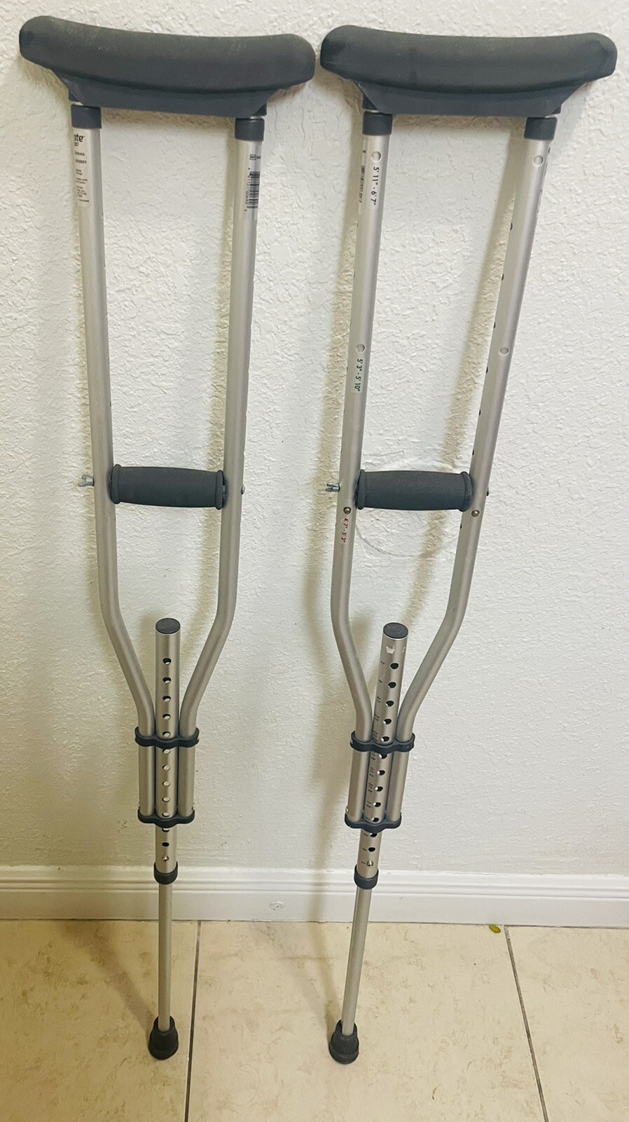 Equate Universal Crutches for Youth and Adult
