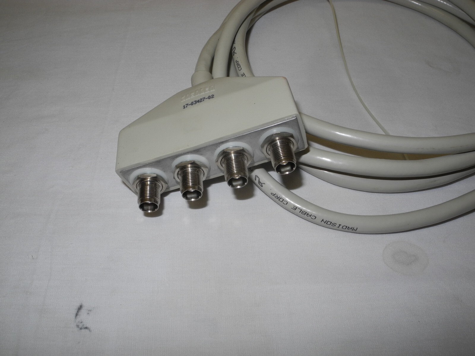 DEC DIGITAL 17-03427-02 HSJ40/HSJ50 2M 4 PORT CLUSTER INTERFACE CABLE ASSEMBLY