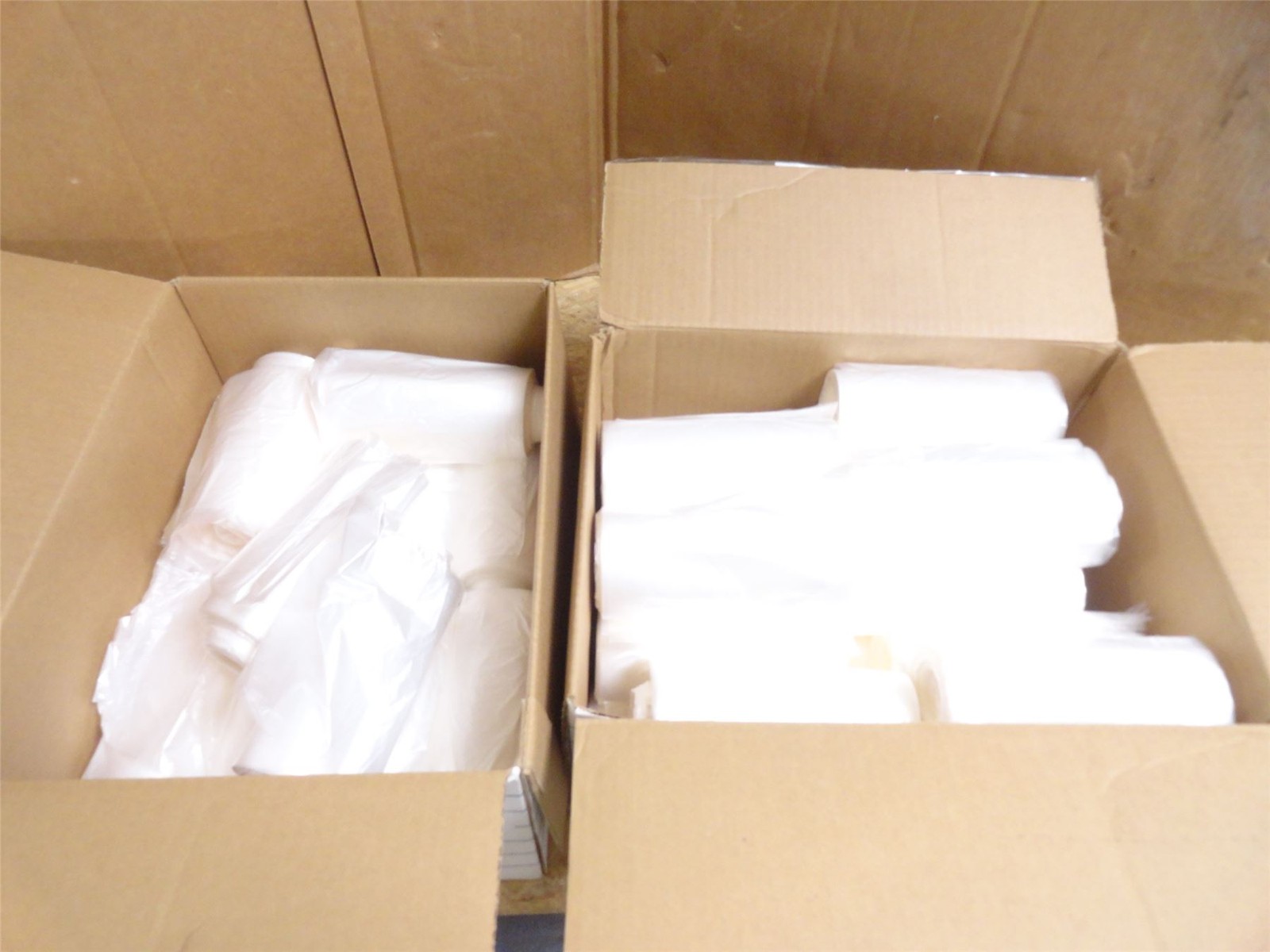 250232 New-No Box; Rollpak RH-833N Lot-32 Rolls Natural HDPE Can Liner; 24"x33"