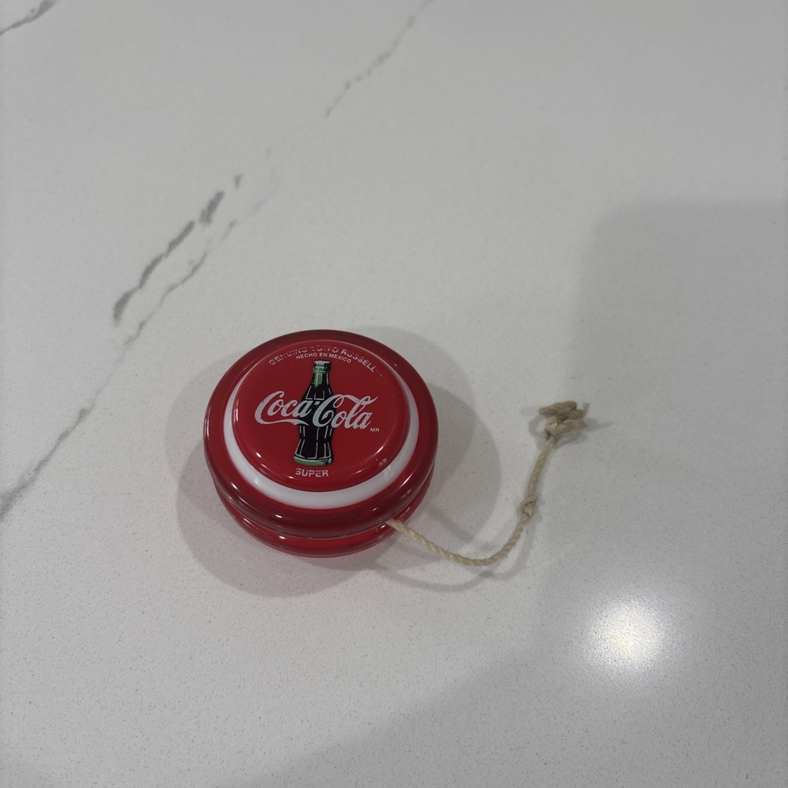 Vintage Russell  Cova-Cola Yo-Yo , Super Mexico-Red Plastic Toy-Coke Bottle