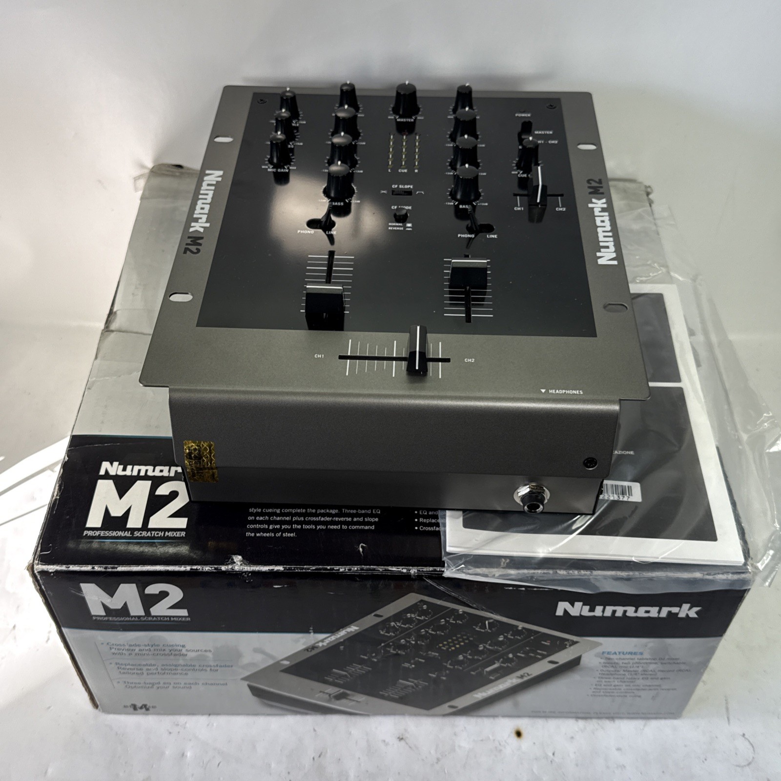 Numark M2 2-Channel Professional Scratch DJ Mixer In Box (No Power Cord) TESTED