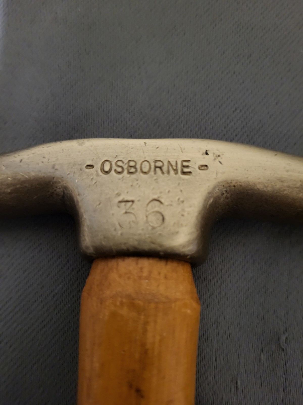 Vintage C.S. Osborne #36 Bronze Hammer , Wooden Handle Magnet Great Condition