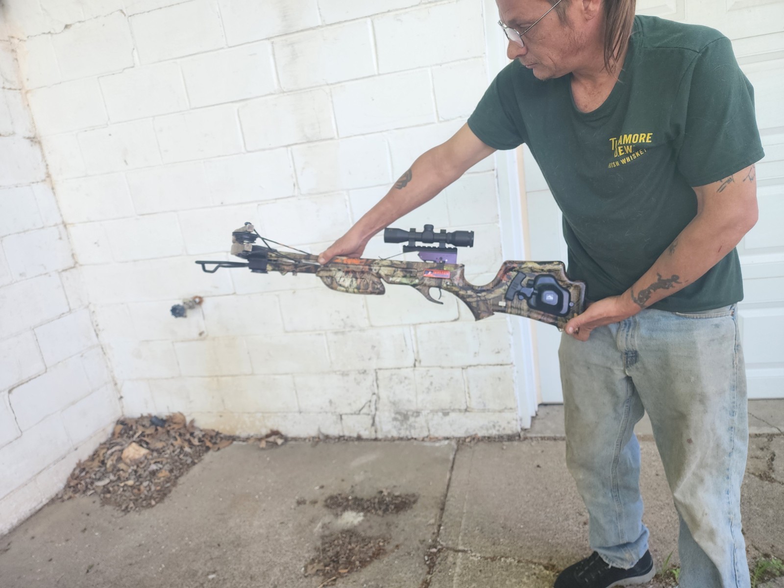 Barnett Invader Camouflage/Black Crossbow w/ Scope & Hard Case