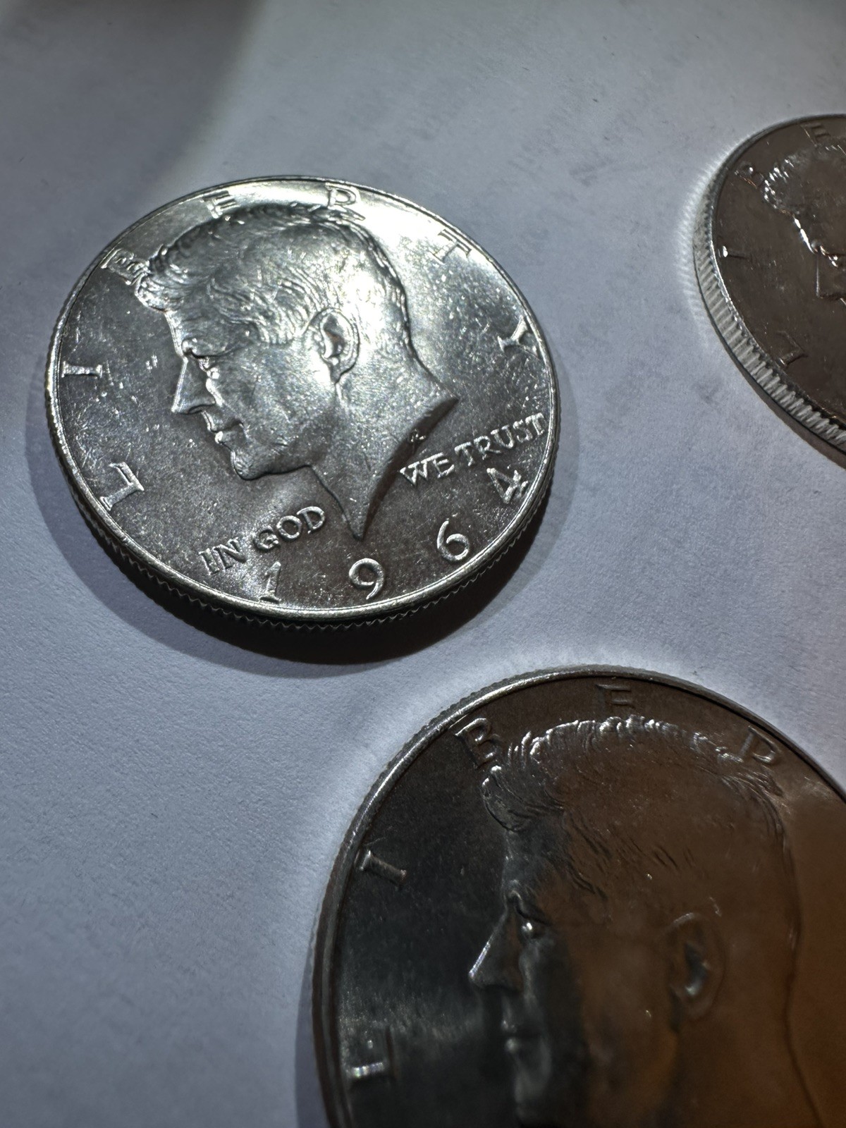4 Kennedy Half Dollars 90% Silver Lot Of 4 1964 brilliant gorgeous bright