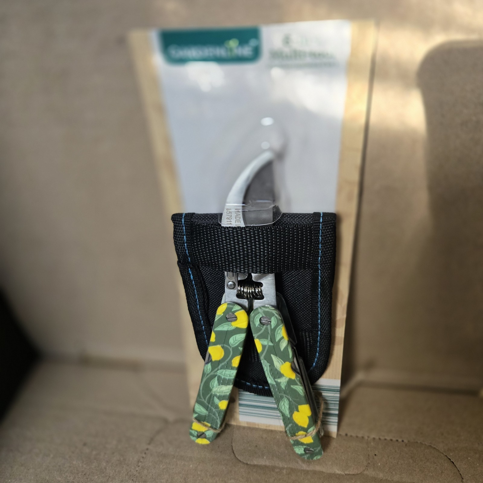 Gardenline  6 -in-1 Multi-Tool NEW