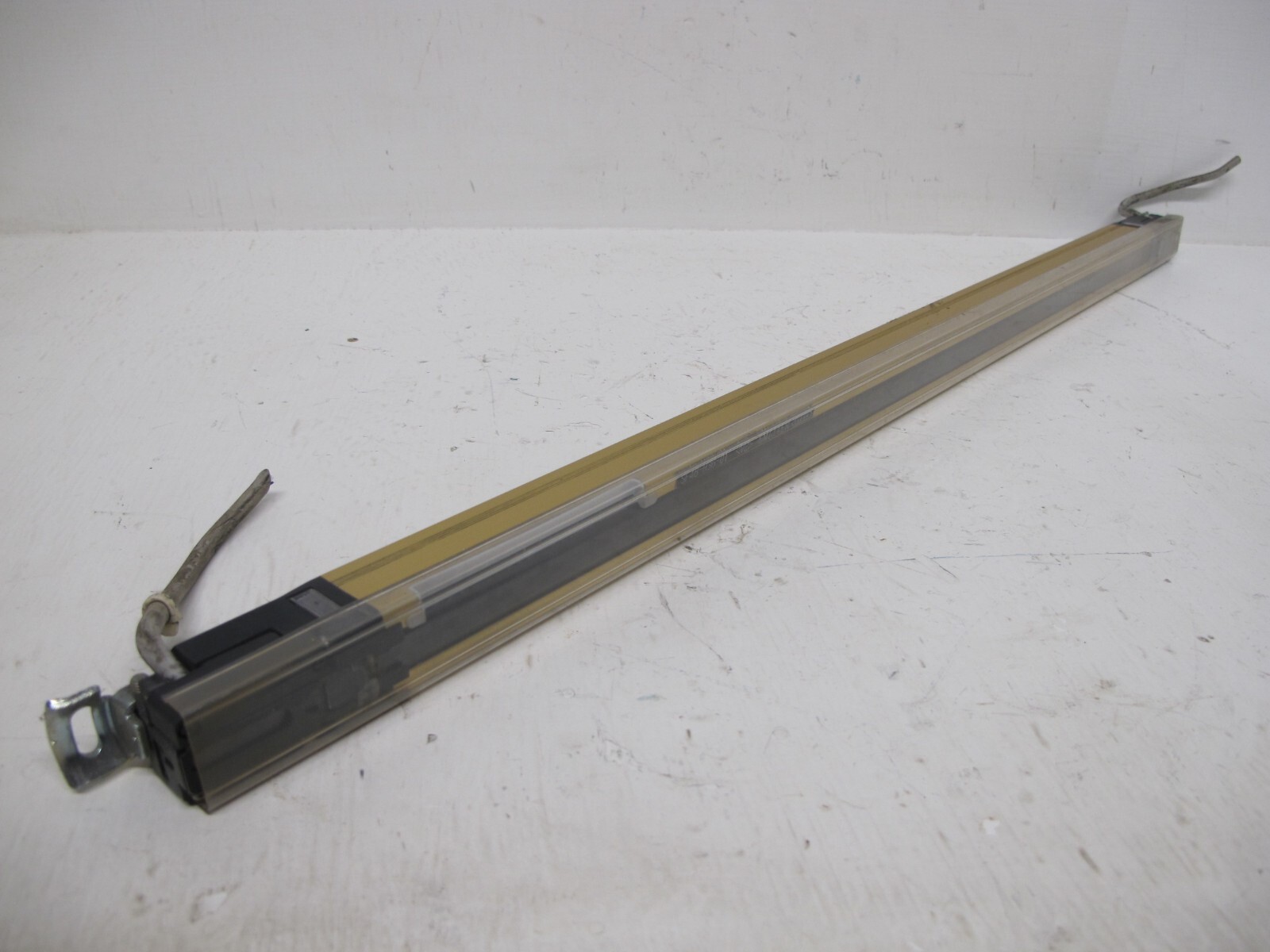 Panasonic SF4B-H36-01 E V2 Emitter Light Curtain Transmitter SF4B-H SUNX SF4BH36