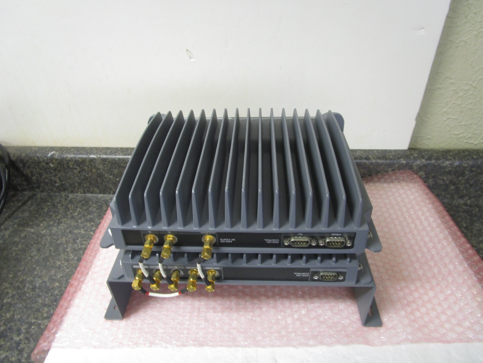 Corning MobileAccess 1000M-IDEN-SMR-G-PCS Unit - OPEN Box Missing Serial Cable