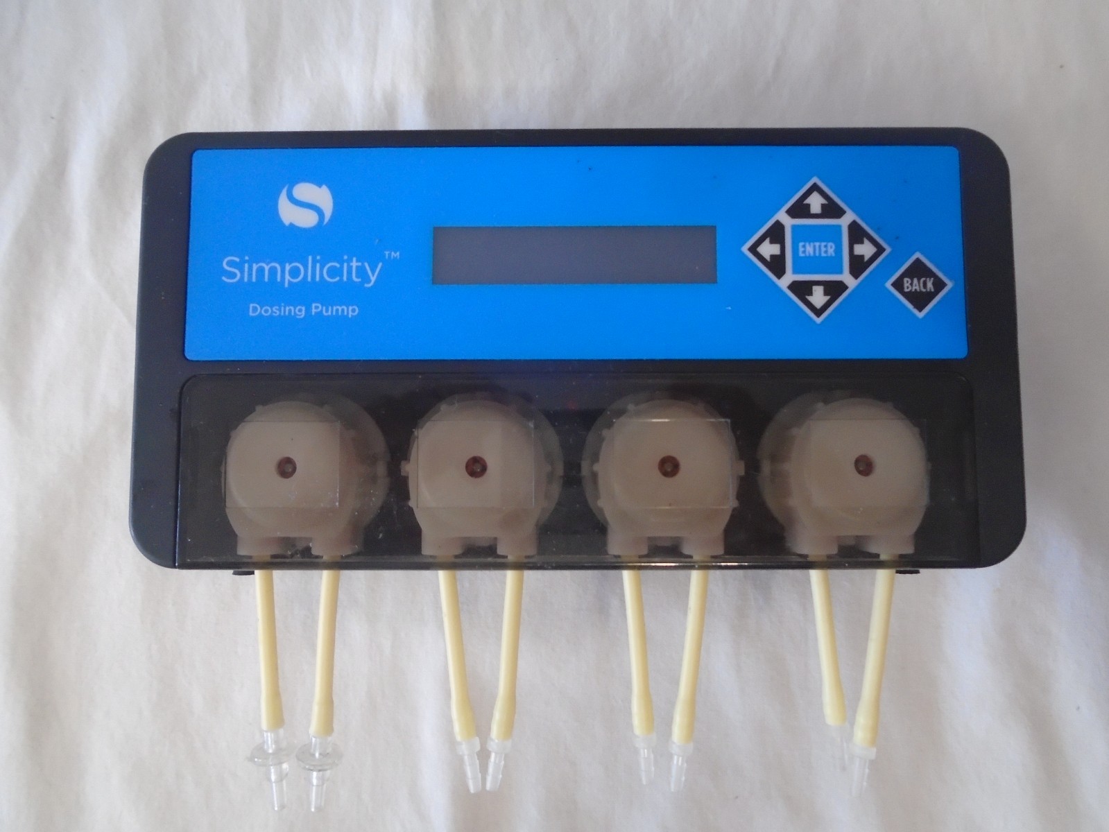 Simplicity Automatic 4-Head Dosing Pump with Built-In Control