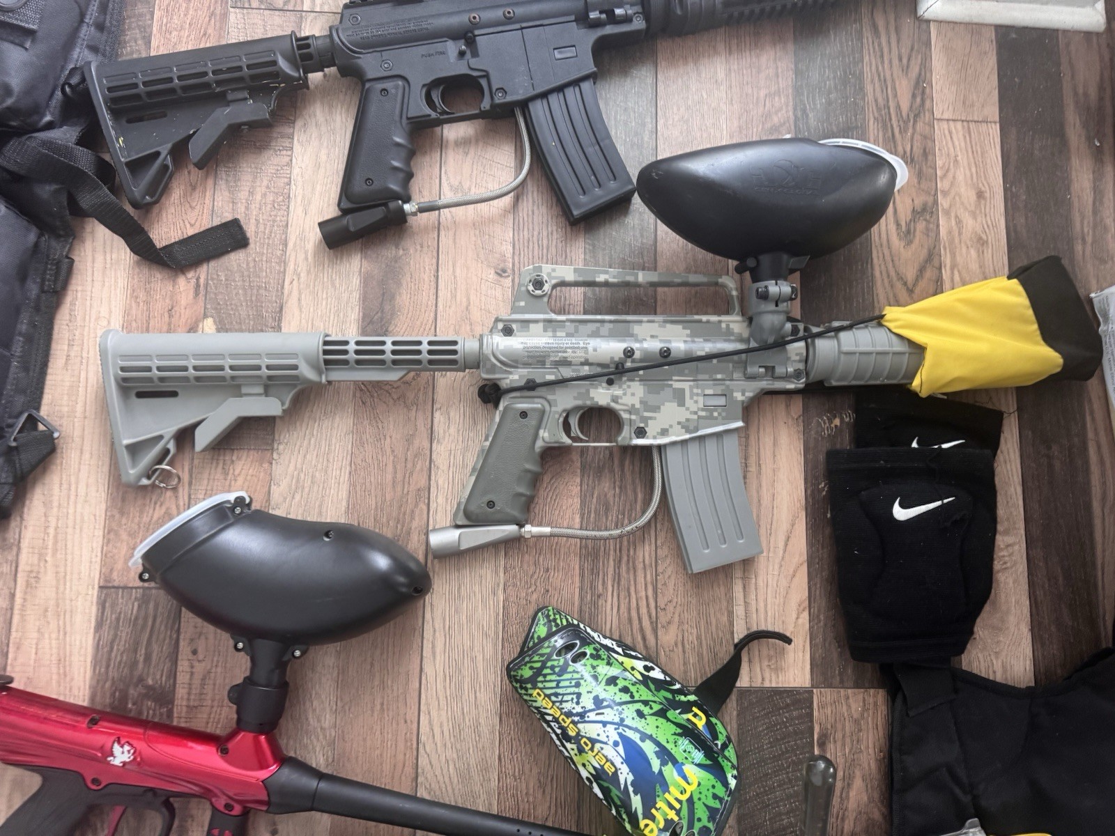 Paintball Gun Set of 2 Outdoor Sports Gear