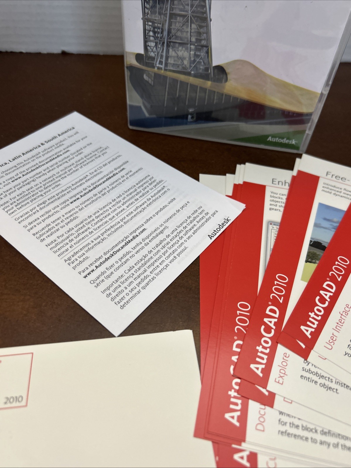 AutoCAD 2010 Software By Autodesk With Serial Number & Reference Cards