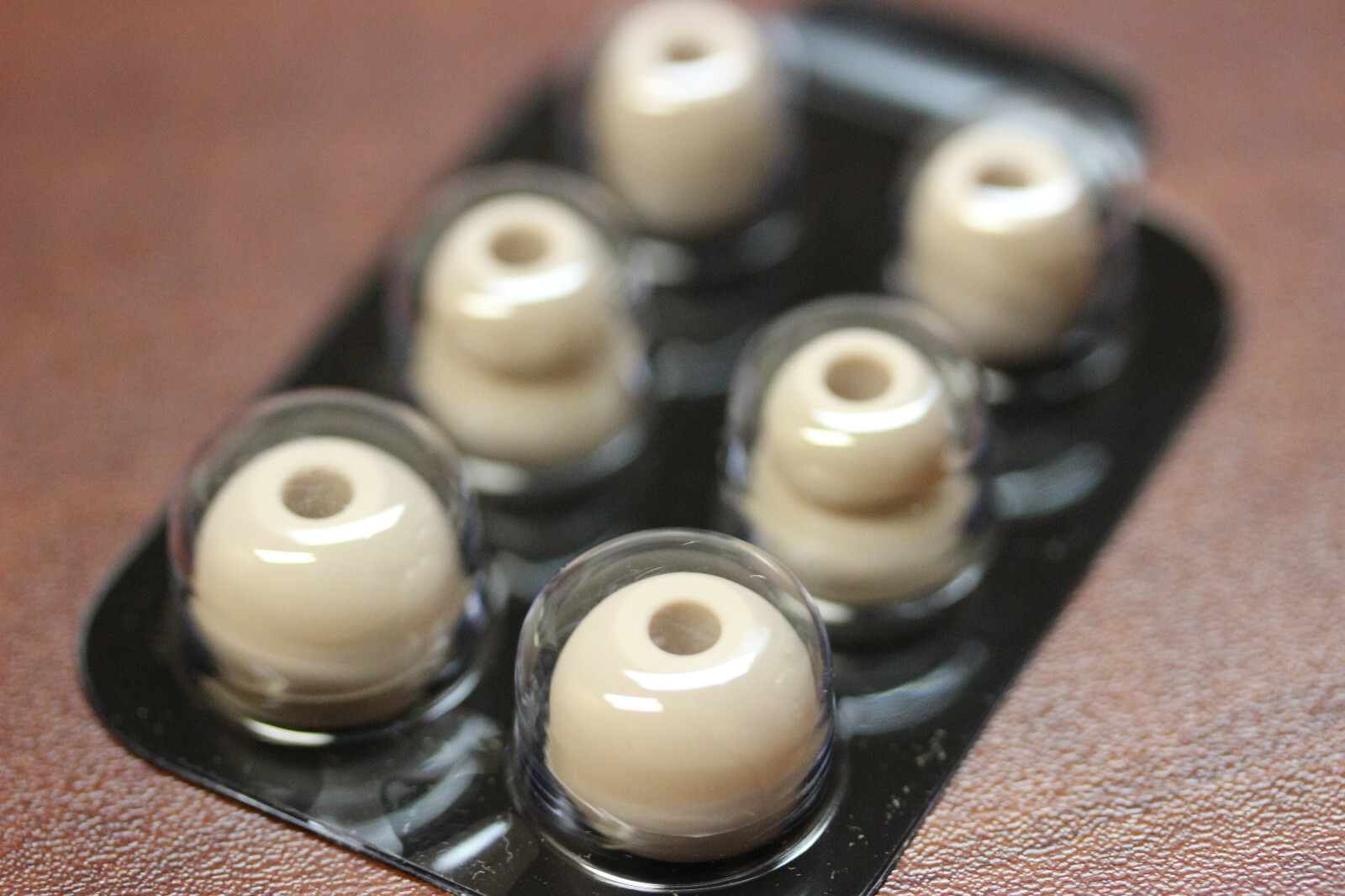 Beats Replacement Ear Buds Tips For Powerbeats 2 / 3 / urBeats Wired / Wireless