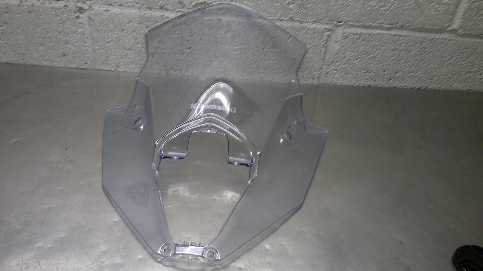 Kawasaki Ninja 650 Clear OEM Windshield 39154-0385 New Showroom Take-off