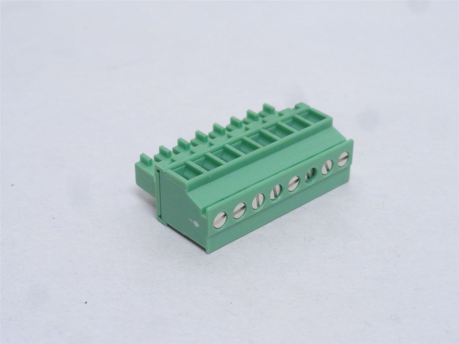 246395 New-No Box; Phoenix 70054786 PCB Plug Screw 1827033; 8-Pos; 16AWG; 160V