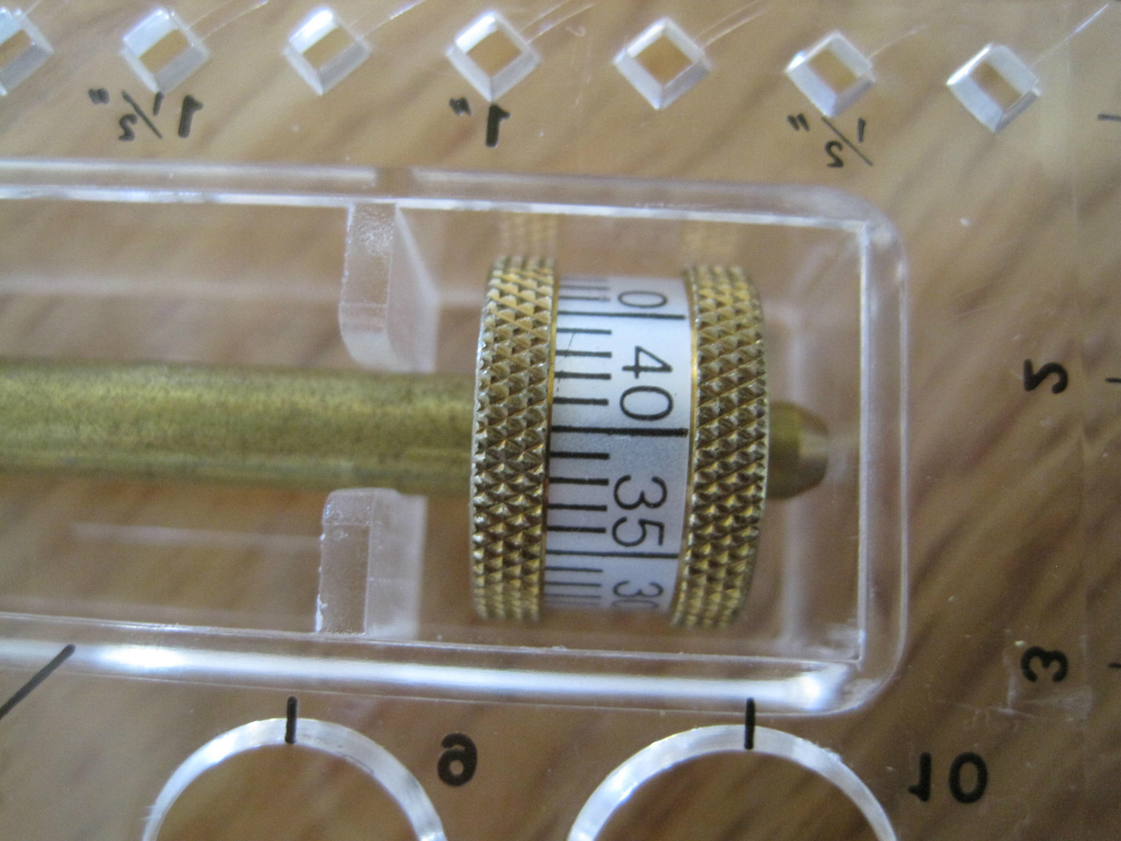 ABC Multi Purpose Rolling Ruler for Sewing in Box