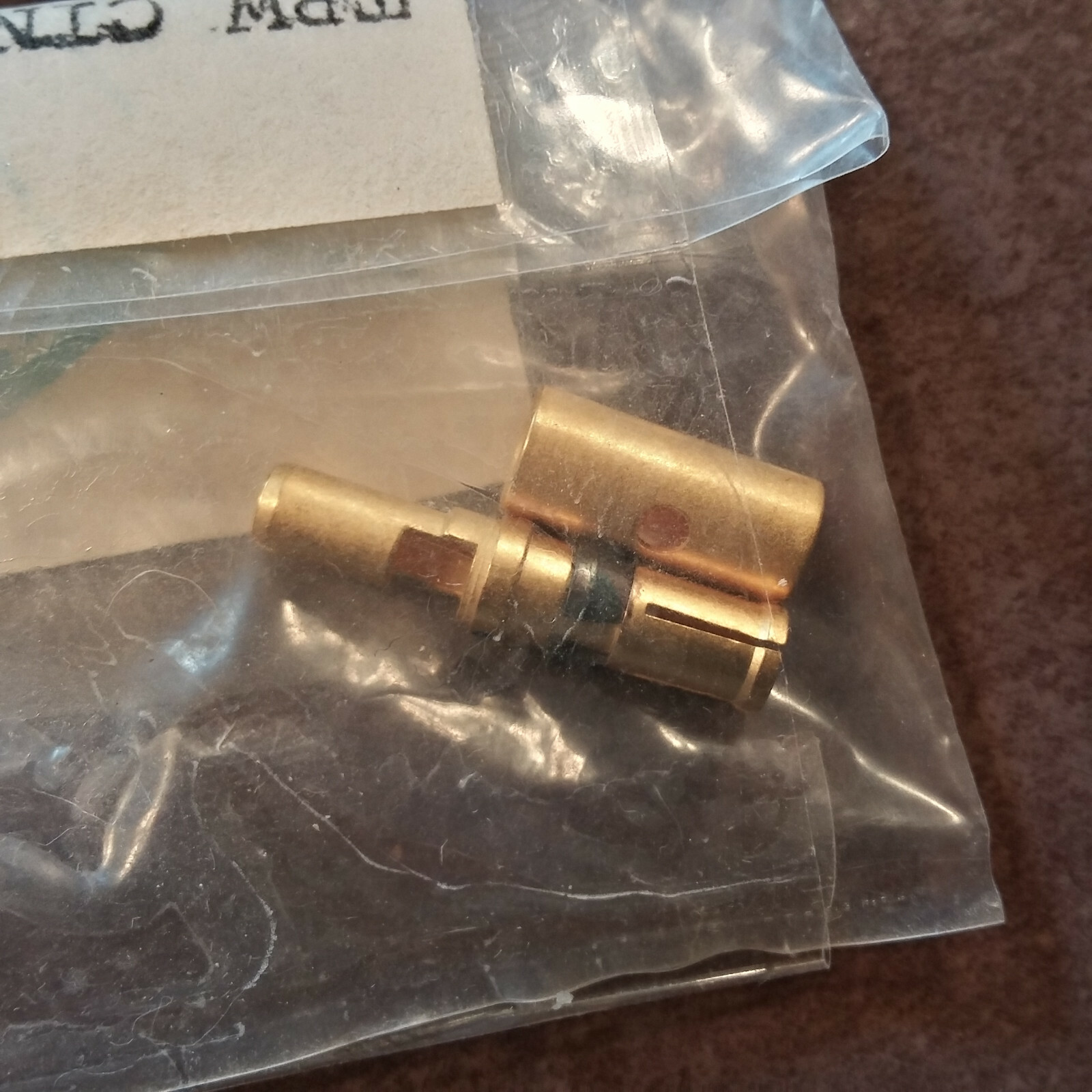 TRW Cinch DM53742-5004 Connector
