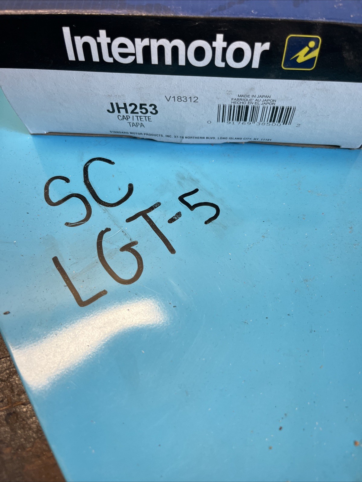 Intermotor Genuine Import/SMP Distributor Cap JH-253