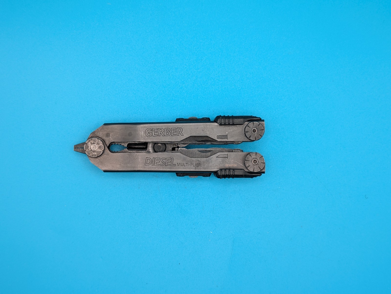 Gerber Diesel Multi Plier Multi-Tool! BLACK! WITH SHEATH!