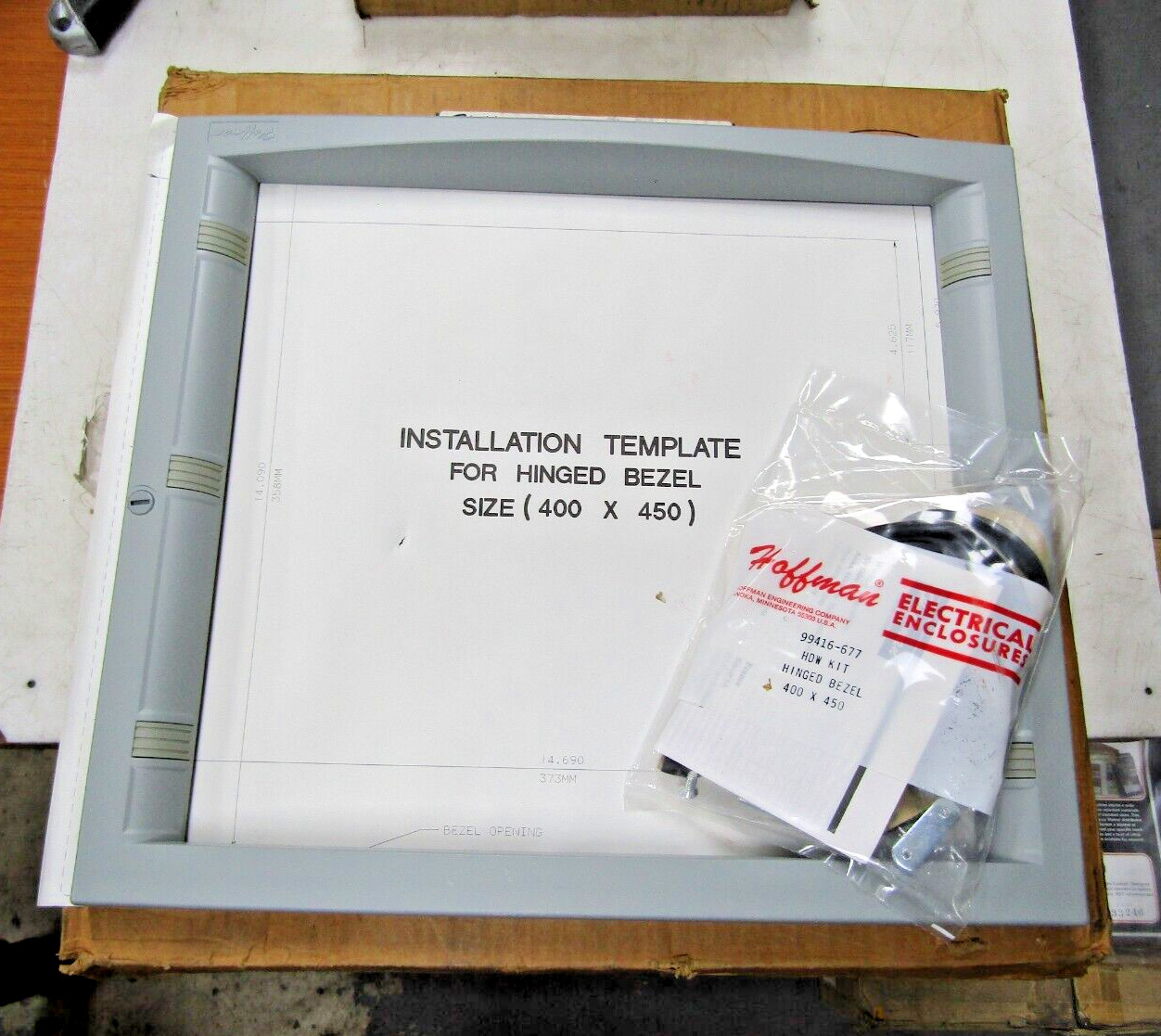 💥NEW HOFFMAN FIXED HINGED BEZEL FOR 400 x 450 mm ENCLOSURE W/ HARDWARE C-BH4045
