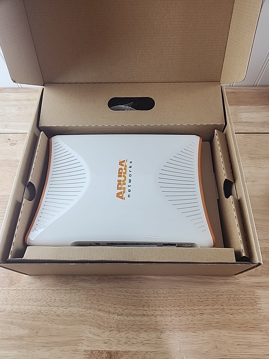 Aruba RAP-5WN Remote WAP Wireless Access Point Universal (No Cords)
