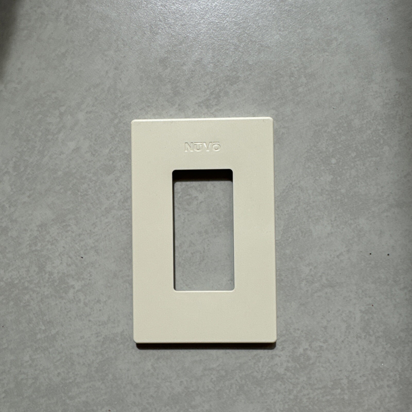 Nuvo Wall Plate Color Ivory