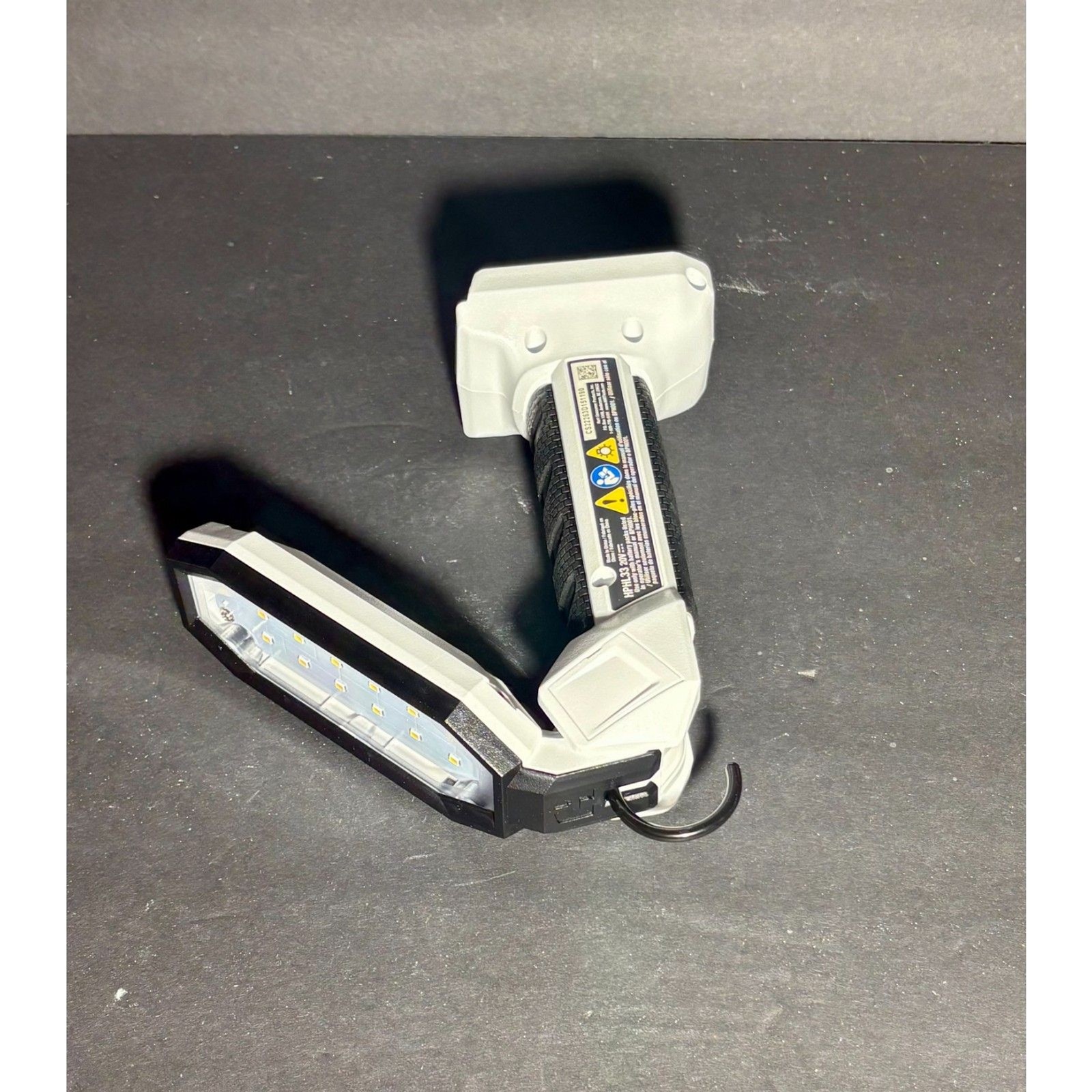 HART 20V Cordless LED Work Light Pivoting Hanging Light Tool Only
