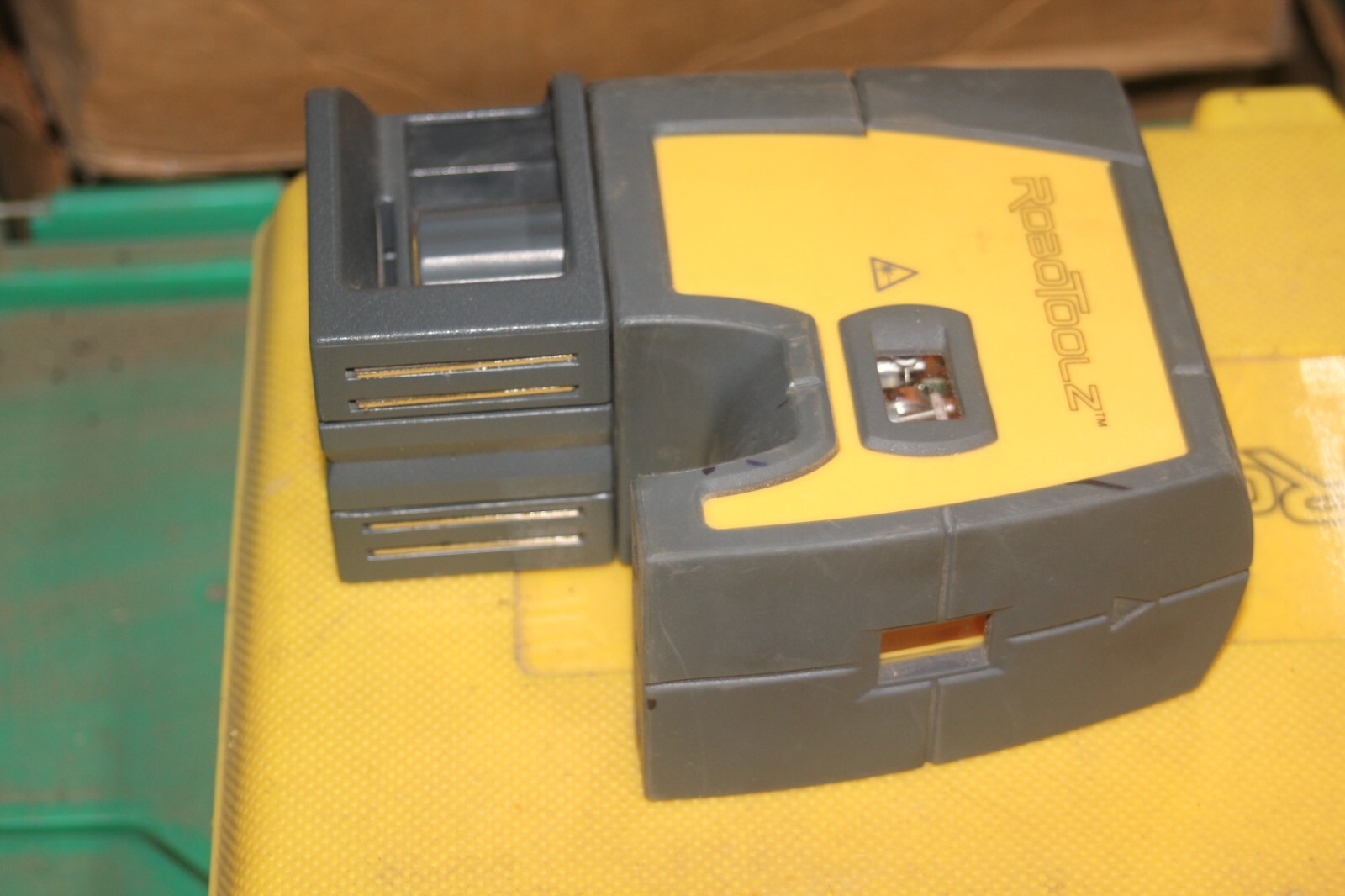 Robotoolz Electronic Leveling 5-Beam Laser RT-7610-5