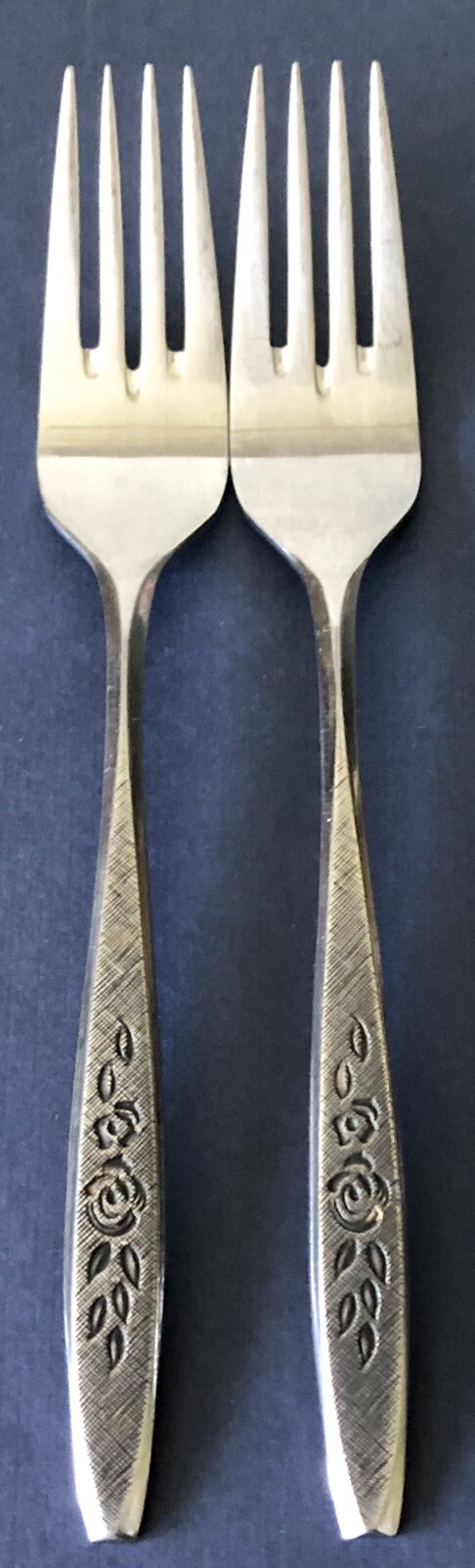 EKCO Eterna EXODUS Stainless SALAD FORK X2 MCM Flatware Japan Roses Silverware
