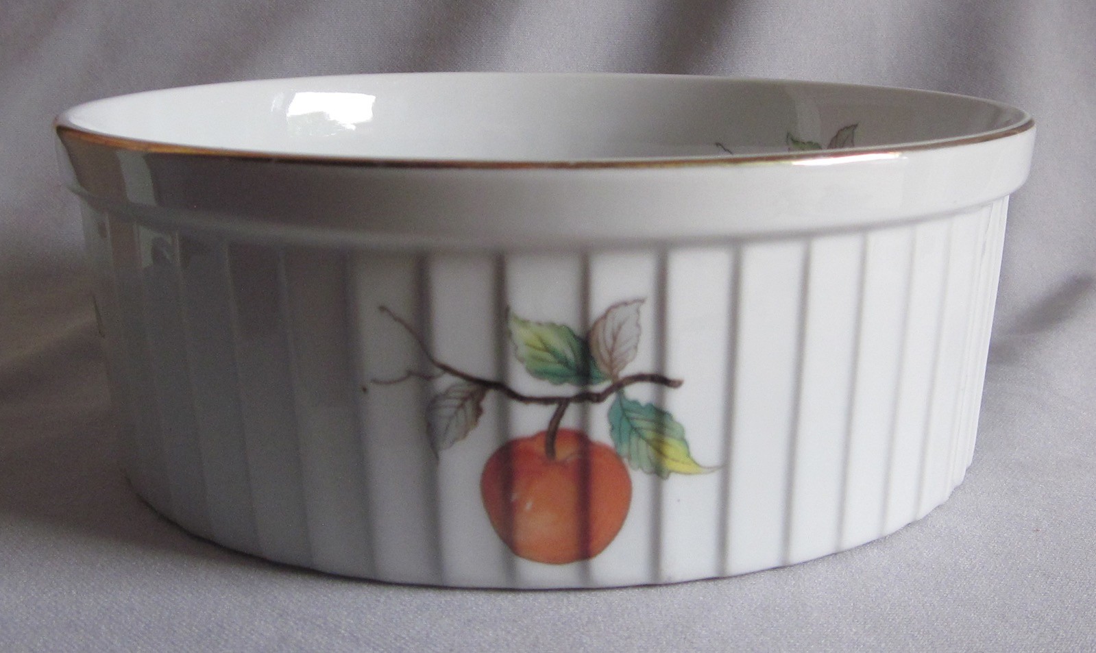 7 3/8" Souffle Dish Andrea by Sadek Fruit Pattern Gold Rim