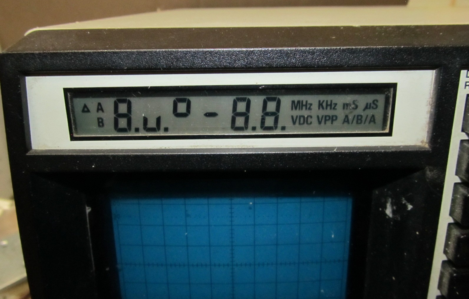 Sencore SC61 Waveform Analyzer