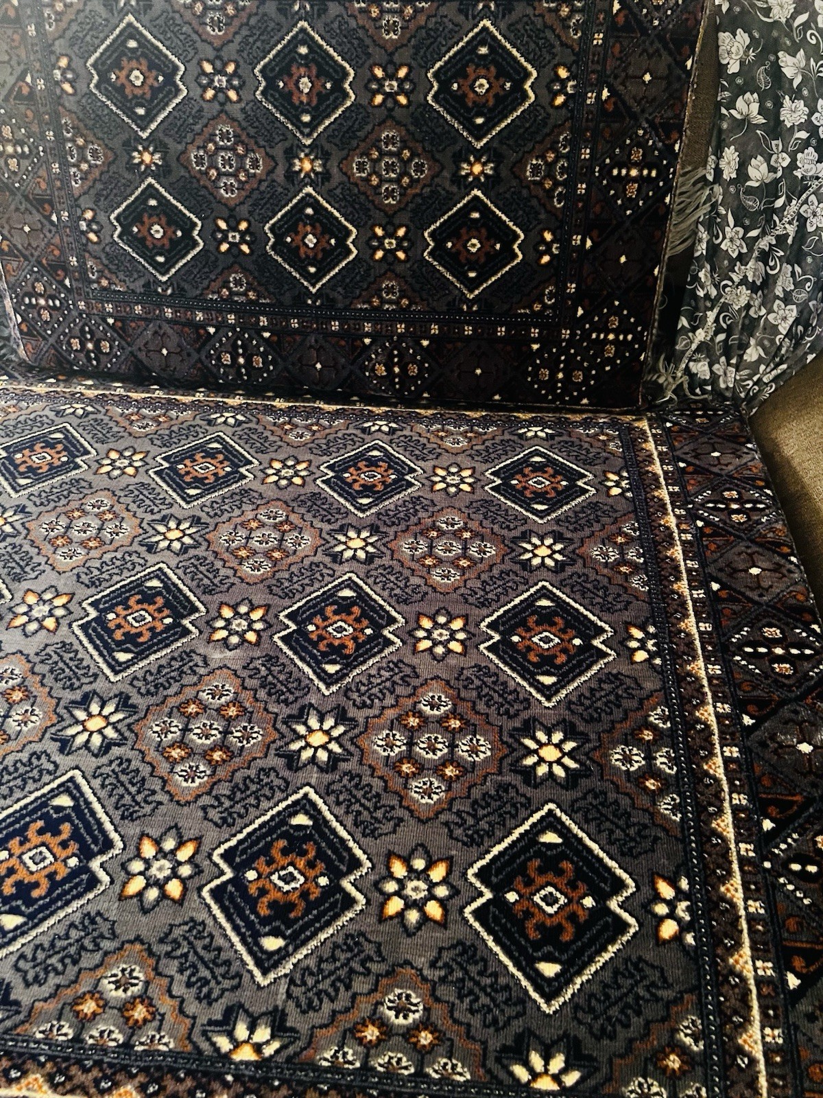 Flooring Arabic Seats for Home