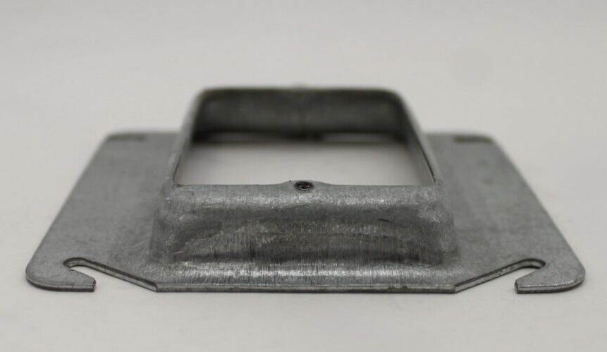 C-H 5/8" 4.3 cu. in. Square Device Cover