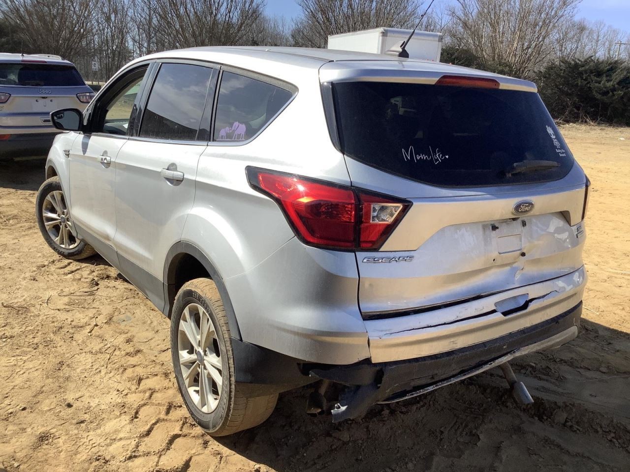 ESCAPE 2019 Glove Box 4968161