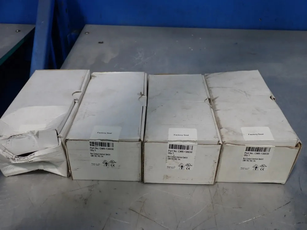 IDEM NON CONTACT INTERLOCK SWITCH CMR-138030