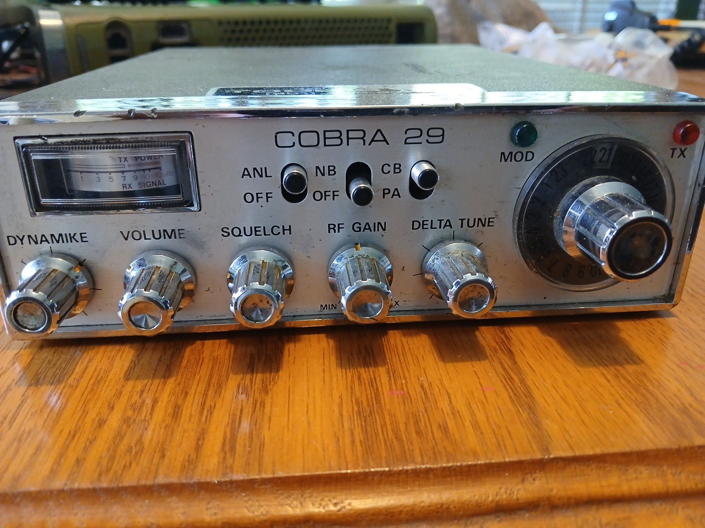 cobra 29 cb radio / 23 channel