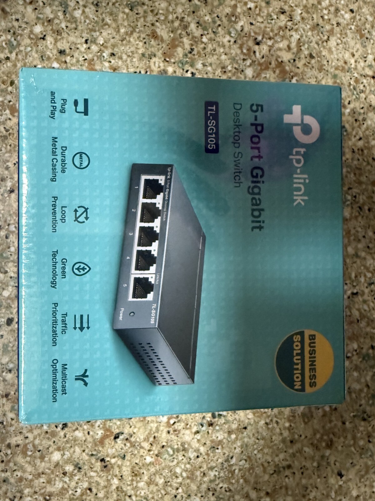 TP-Link TL-SG105, 5 Port Gigabit Unmanaged Ethernet Switch, Network Hub, Ethern