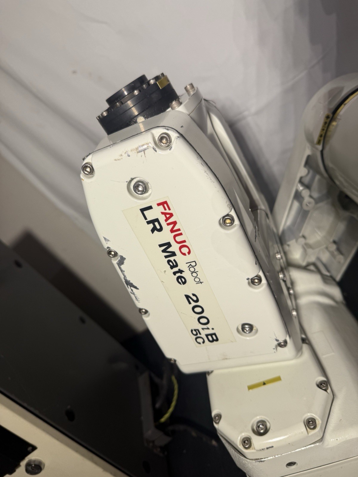 Fanuc LR Mate 200IB 5C With J3IB Mate Controller Untested