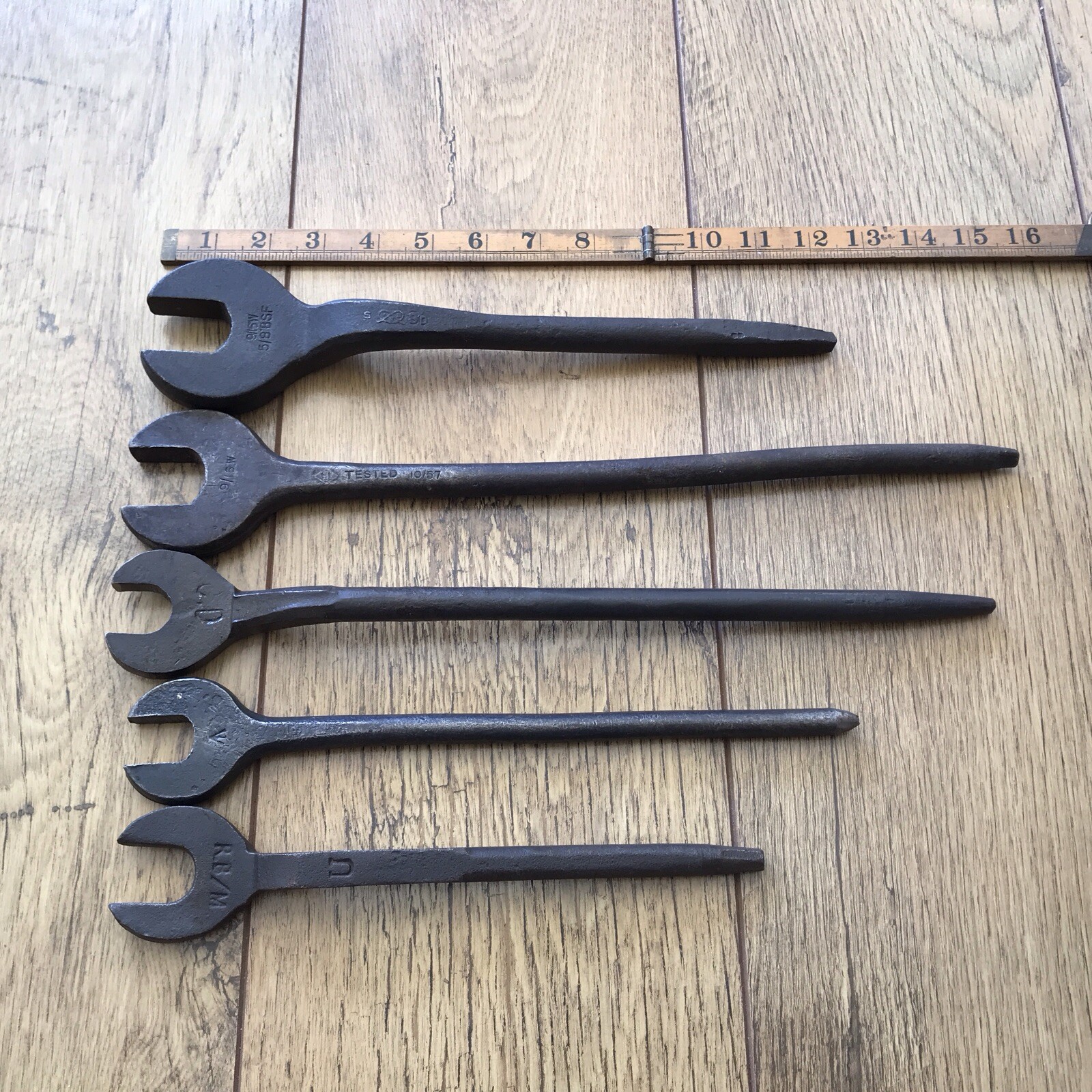 5 Vintage Podger Spanners.