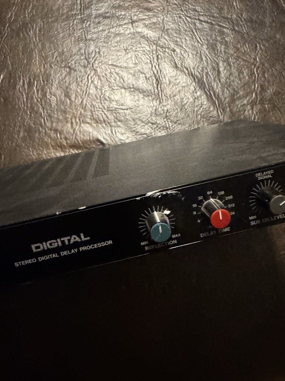 VINTAGE ADC DD-4AX STEREO DIGITAL DELAY PROCESSOR Powers On Untested