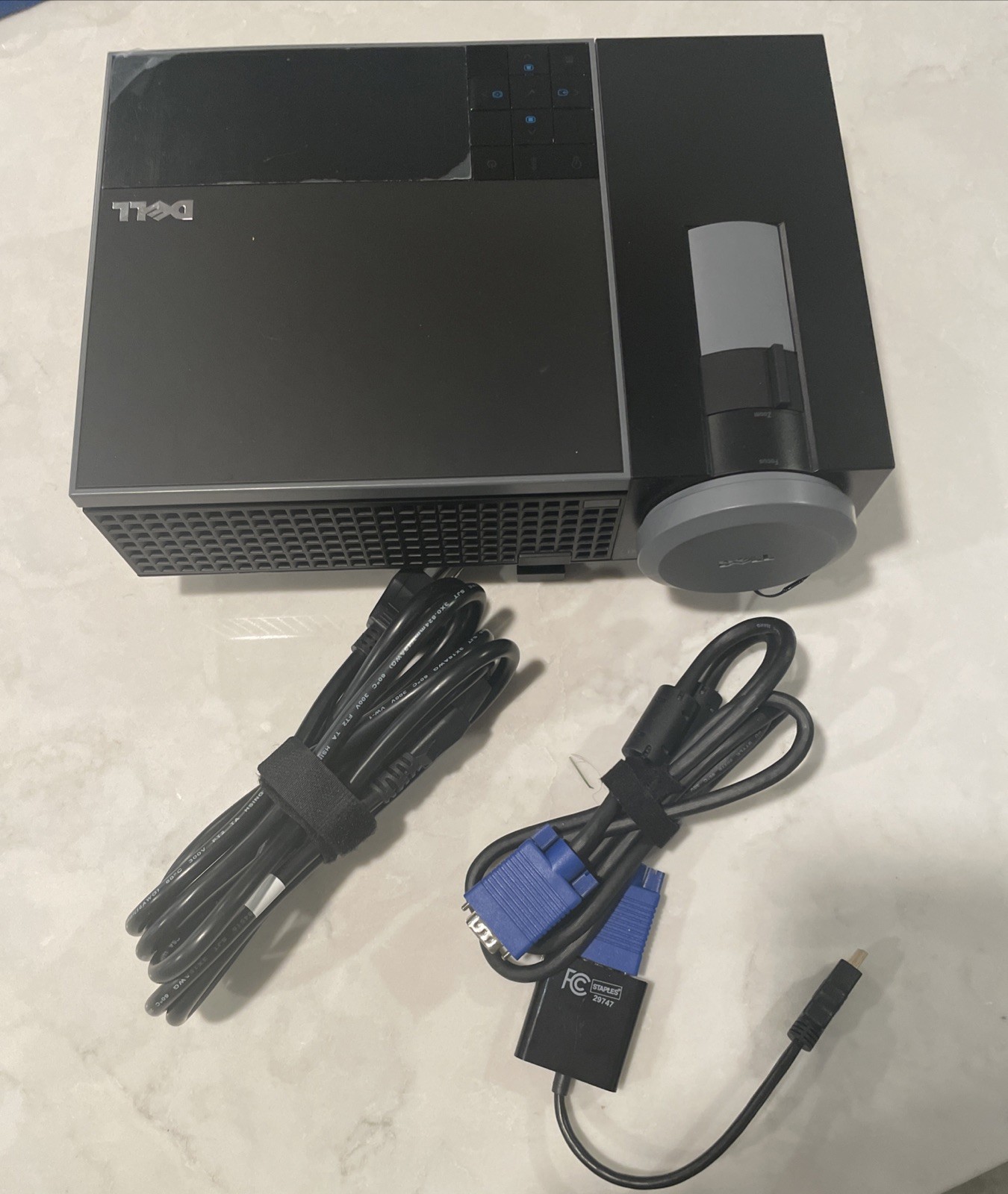 Dell 1209S Desktop Multimedia DLP Projector Lamp Low hours | HDMI Adaptor Cable