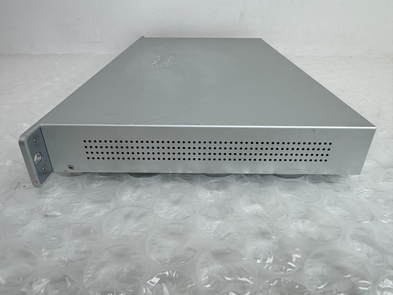 Cisco Meraki MX84-HW Cloud Managed Security Appliance - Unclaimed