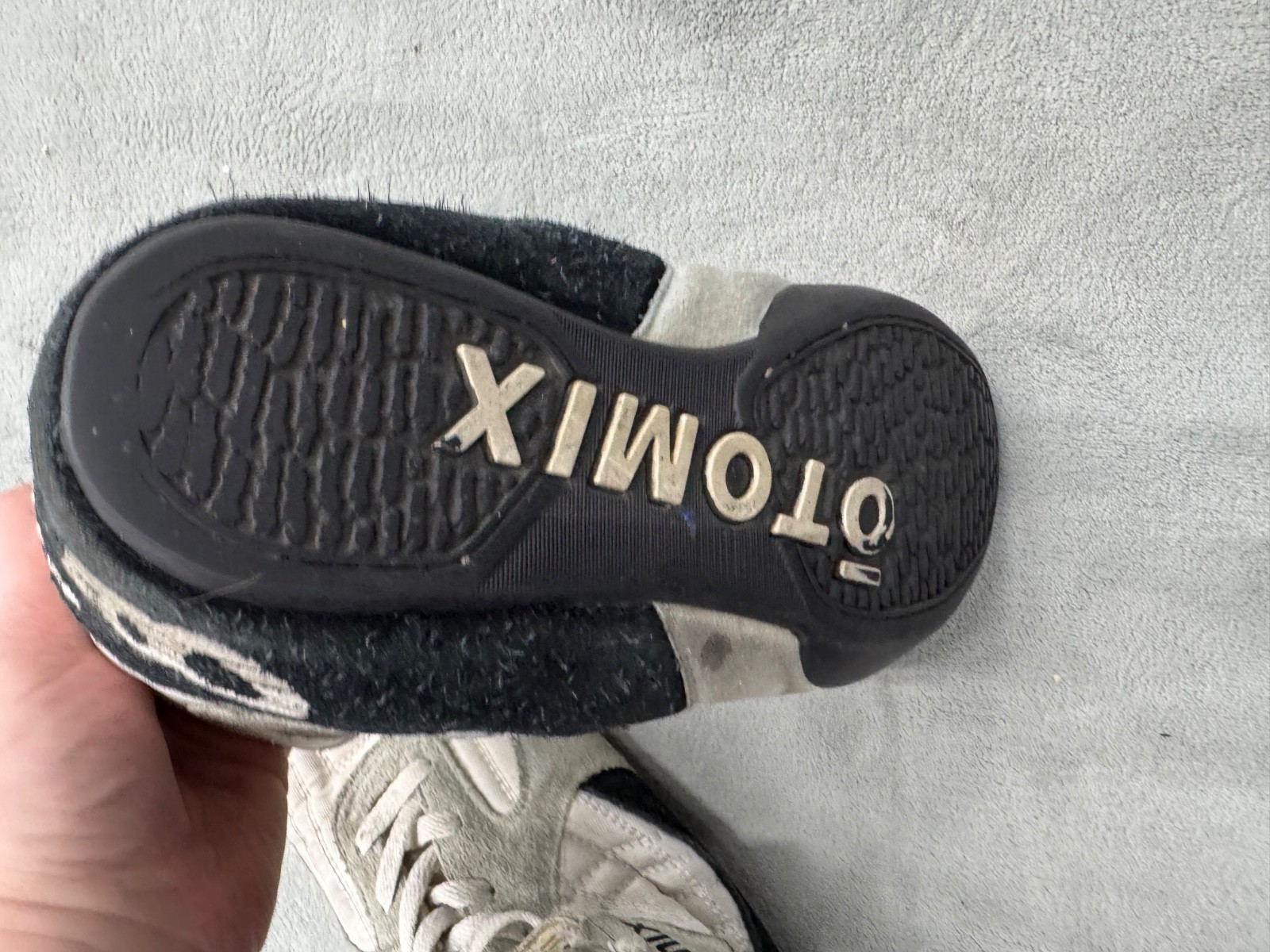 Otomix Original Lite M3000 Men's 10.5 Shoes White Weightlifting MMA-No Insoles